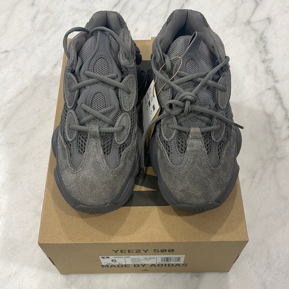 Yeezy 500